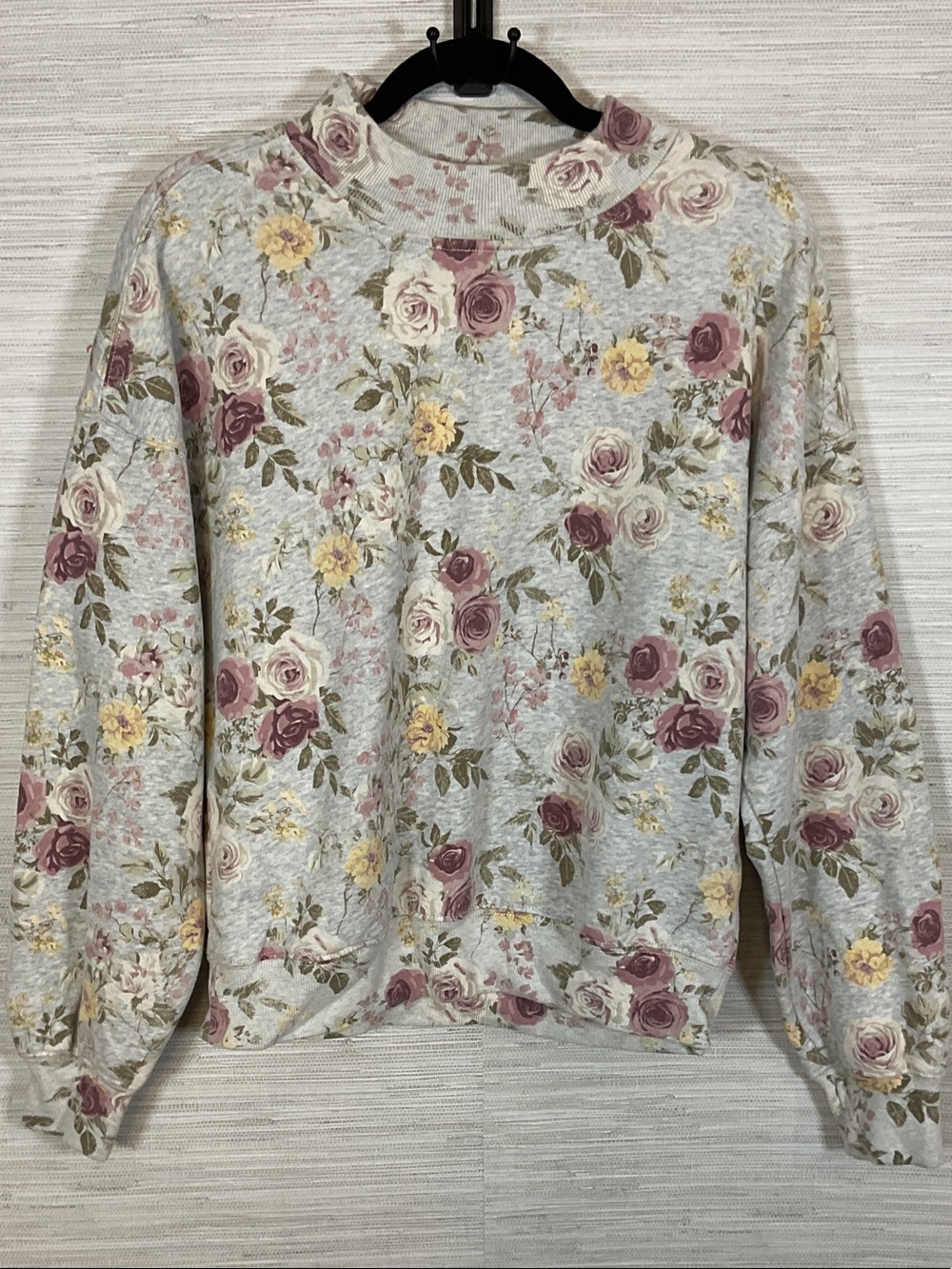 Abercrombie & Fitch Floral Mock Neck Sweatshirt Roses Grey Pink Small Oversized